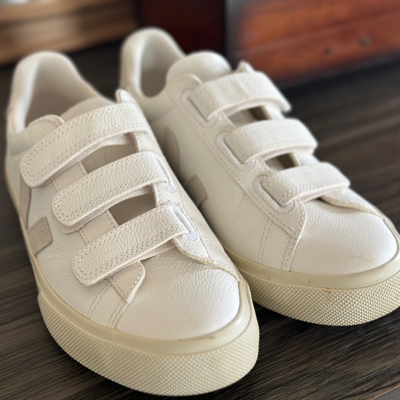 VEJA RECIFE LEATHER WHITE NATURAL - Picture 2 of 5